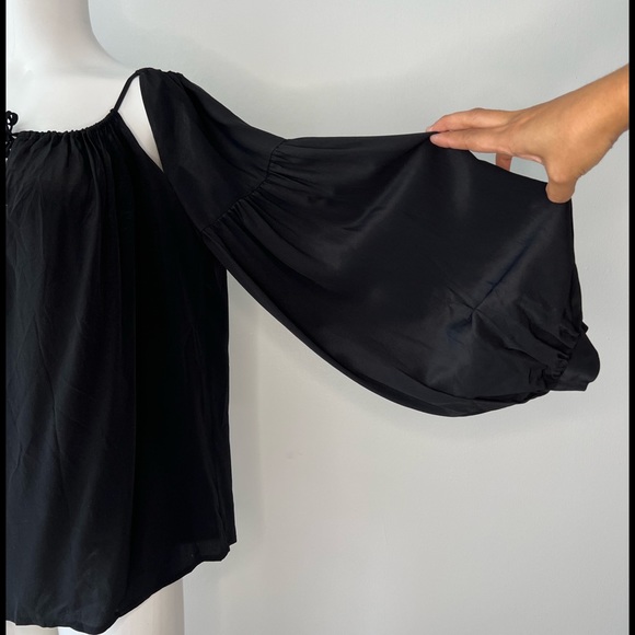 FRAME Cut Out Blouse - Picture 4 of 5